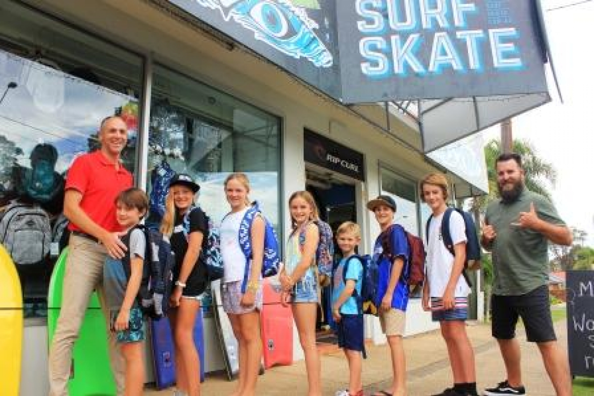 Backpack safety tips image